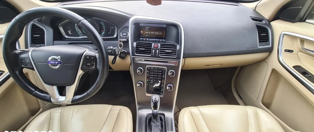 Volvo XC 60 cena 71900 przebieg: 290368, rok produkcji 2014 z Góra małe 596